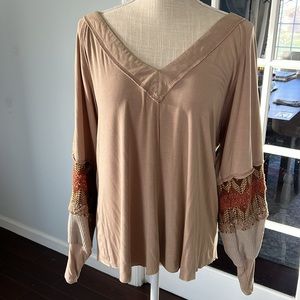 POL beige long sleeve v-neck with embroidery, S
